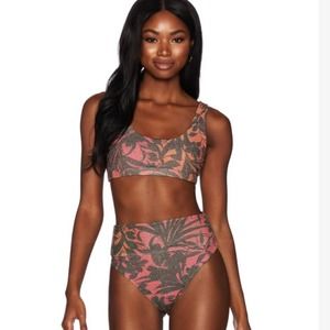NWT Beach Riot Peyton Hibiscus Shine Bikini Set